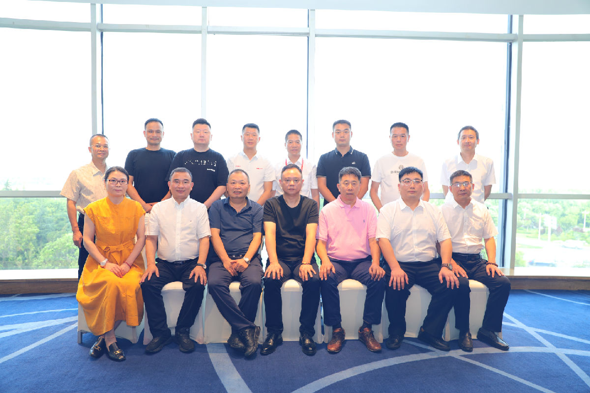 合照.jpg 世界杯投注